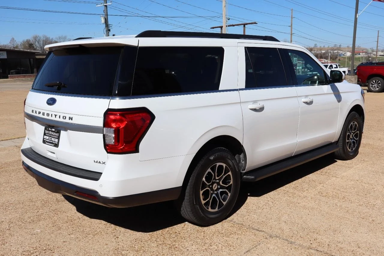 Used 2022 Star White Metallic Tri-Coat Ford XLT image 5