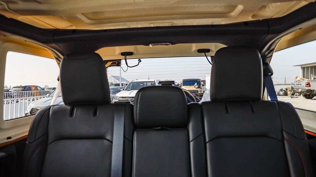 New 2026 Goldilocks Jeep Rubicon image 27