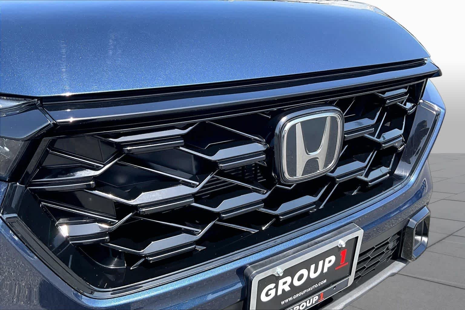 Used 2024 Canyon River Blue Metallic Honda Sport-L image 30
