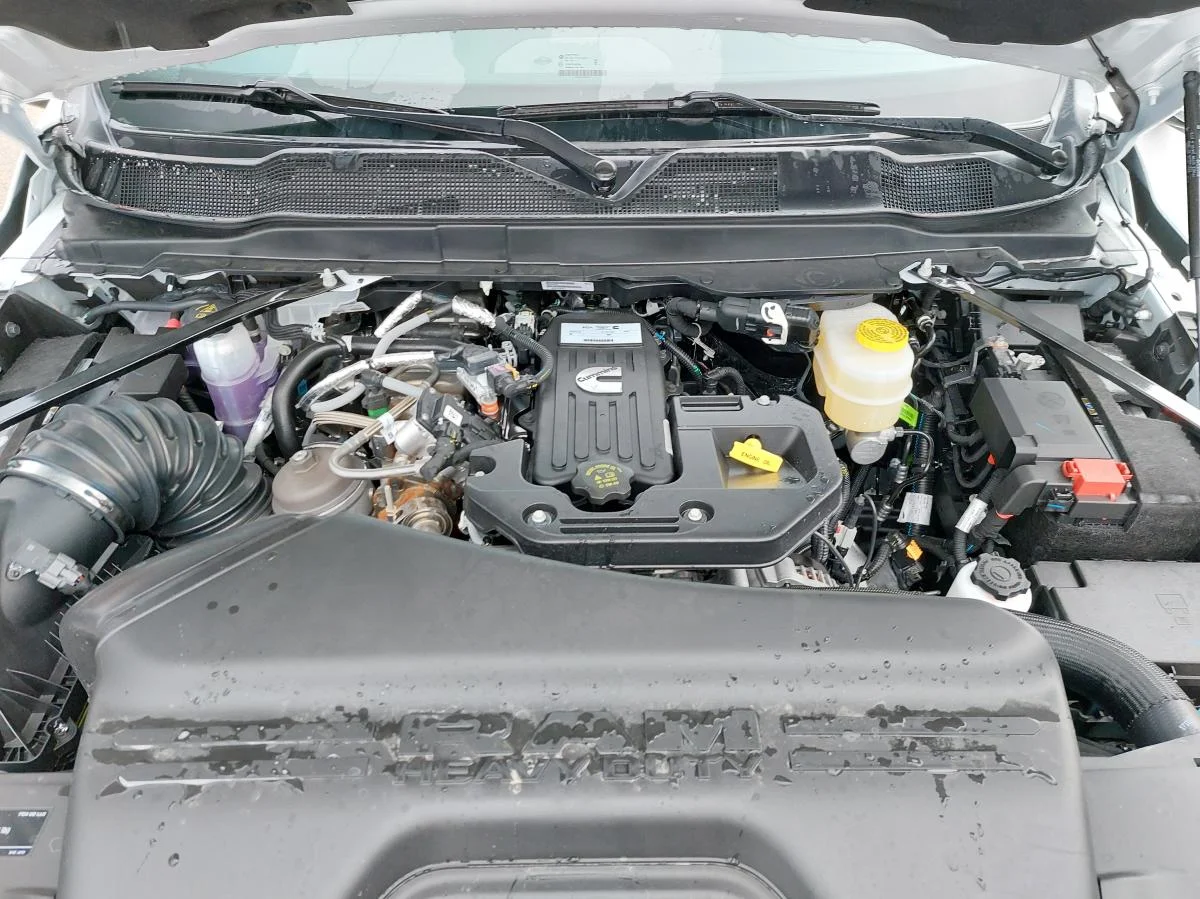 New 2026 White RAM Laramie image 21
