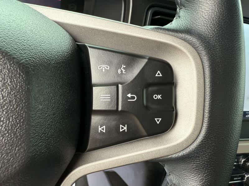 Used 2023 Oxford White Ford Wildtrak image 14