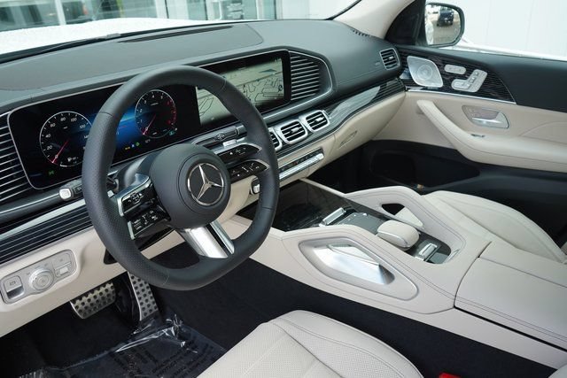 2026 Mercedes-Benz GLS Base - Photo 33