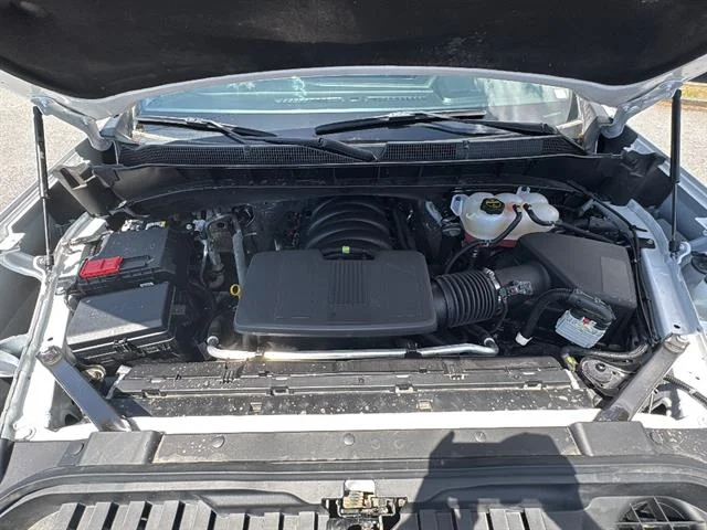 Used 2025 Summit White Chevrolet LT image 29