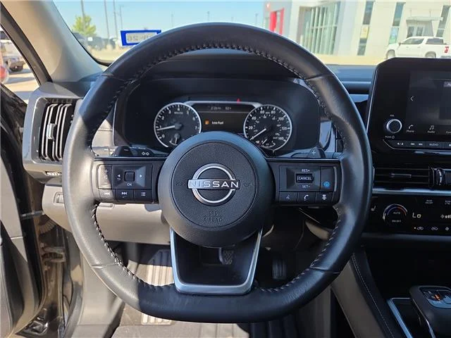 Used 2023 Super Black Nissan SV (A9) Front-Wheel Drive image 16