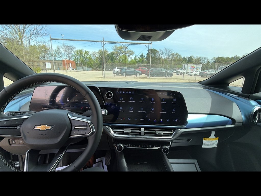 2026 Chevrolet Equinox EV 2LT - Photo 10