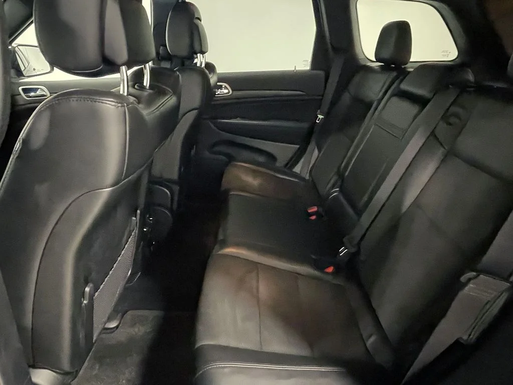 Used 2022 Black Jeep Laredo X image 17
