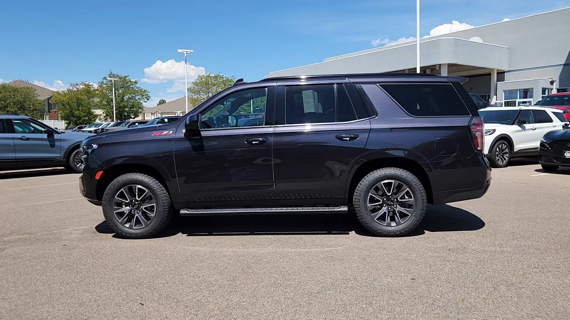 Used 2023 Dark Ash Metallic Chevrolet Z71 image 22