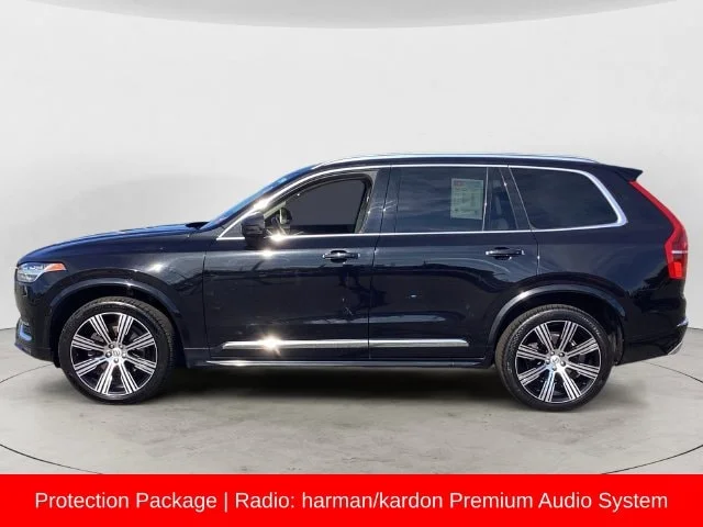 Used 2021 Onyx Black Metallic Volvo T6 Inscription image 2