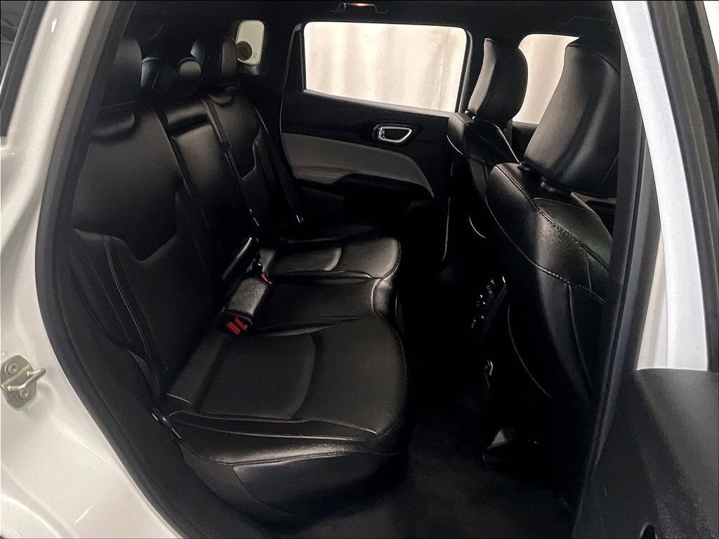Used 2024 White Jeep Limited image 16