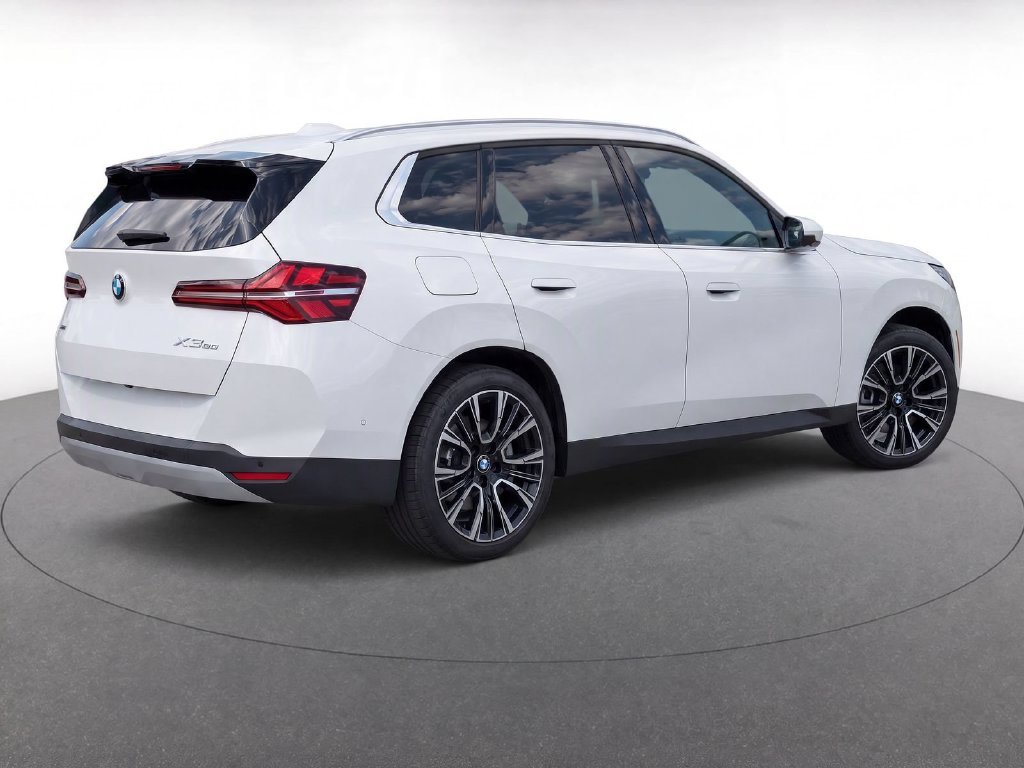 New 2026 Mineral White Metallic BMW 30 xDrive image 6