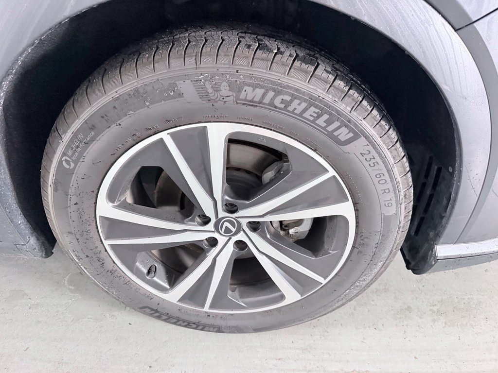 Used 2024 Gray Lexus 350 Premium image 4