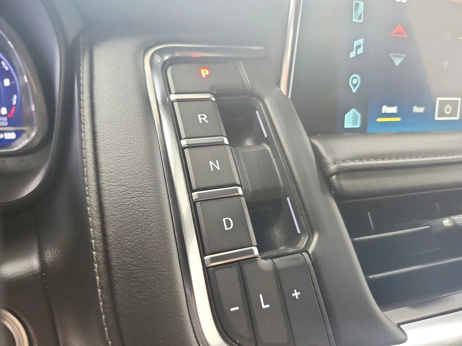 2023 Chevrolet Tahoe LT - Photo 26