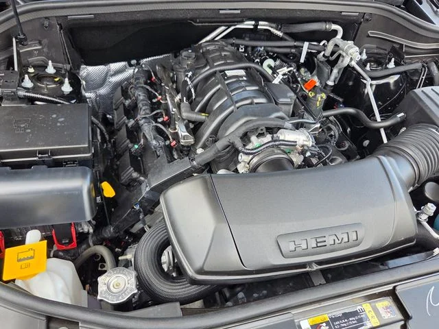 New 2026 Diamond Black Clear-Coat Exterior Paint Dodge GT Plus HEMI V8 image 20