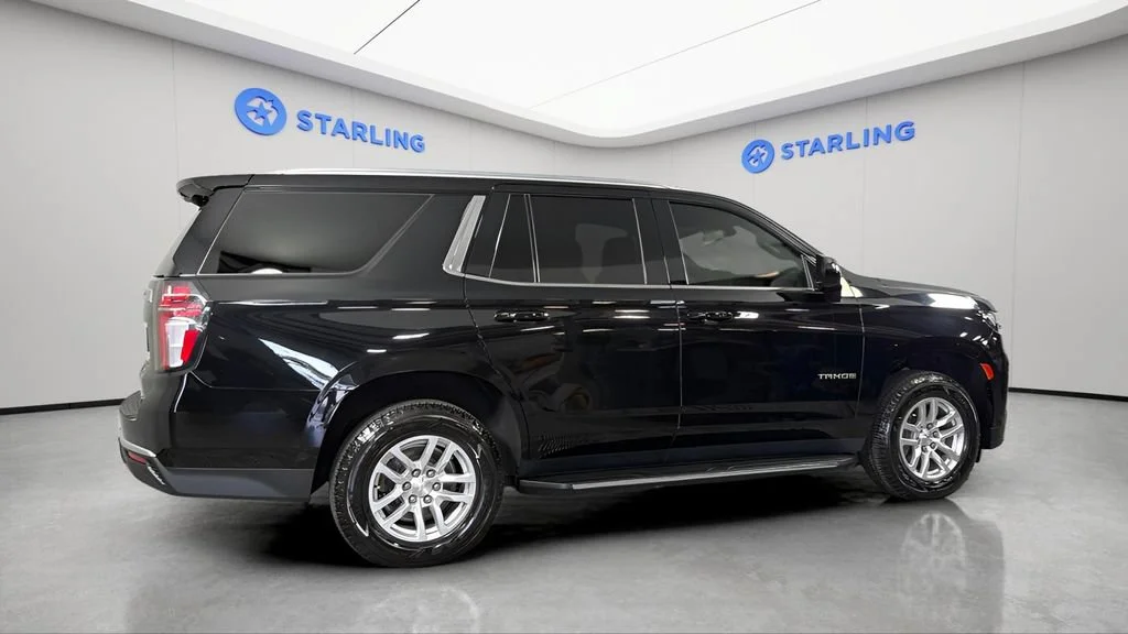 Used 2021 BLACK Chevrolet LT image 10