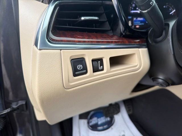 Used 2017 Gray Cadillac Luxury image 18