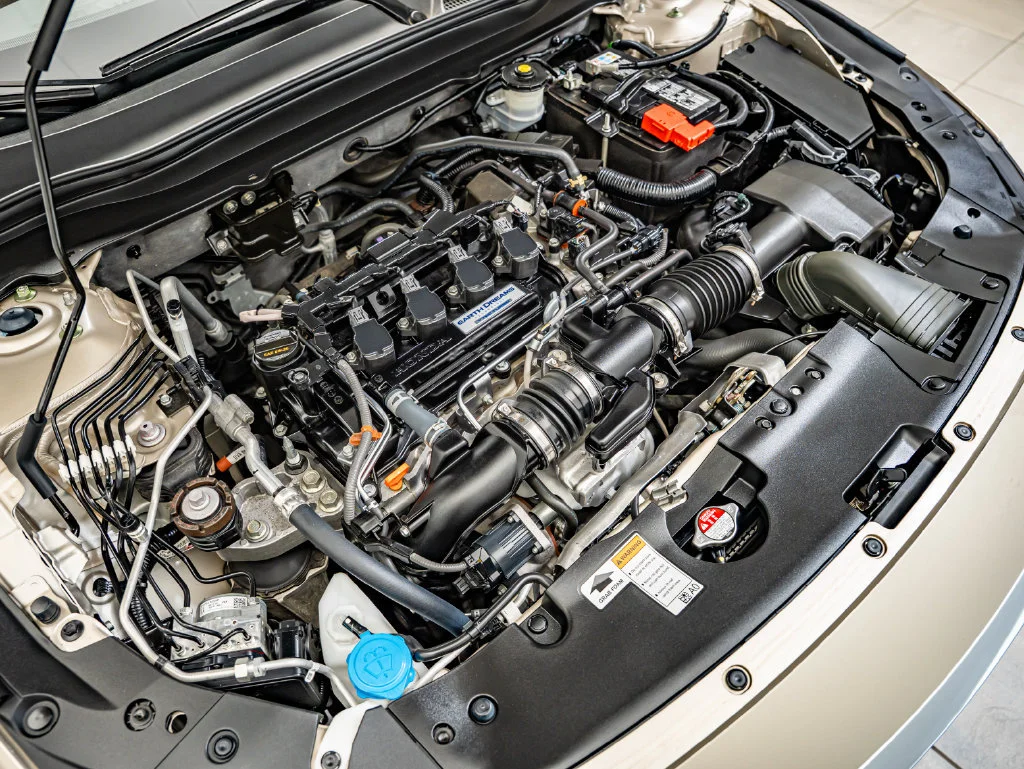 Used 2018 Gold Honda Touring image 39