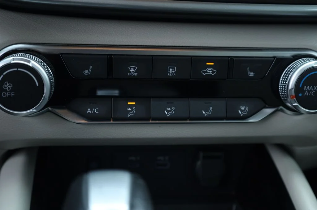 2024 Nissan Altima SV - Photo 9