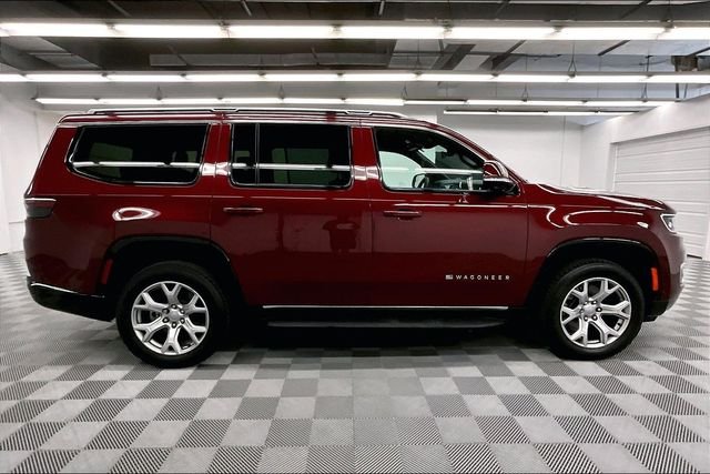 Used 2022 Velvet Red Pearlcoat Jeep Series II image 15