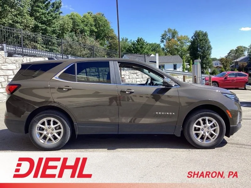 Used 2023 Brown Chevrolet LT image 8