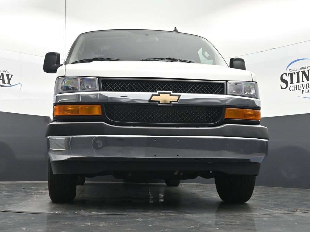 2025 Chevrolet Express Cargo Work Van - Photo 27