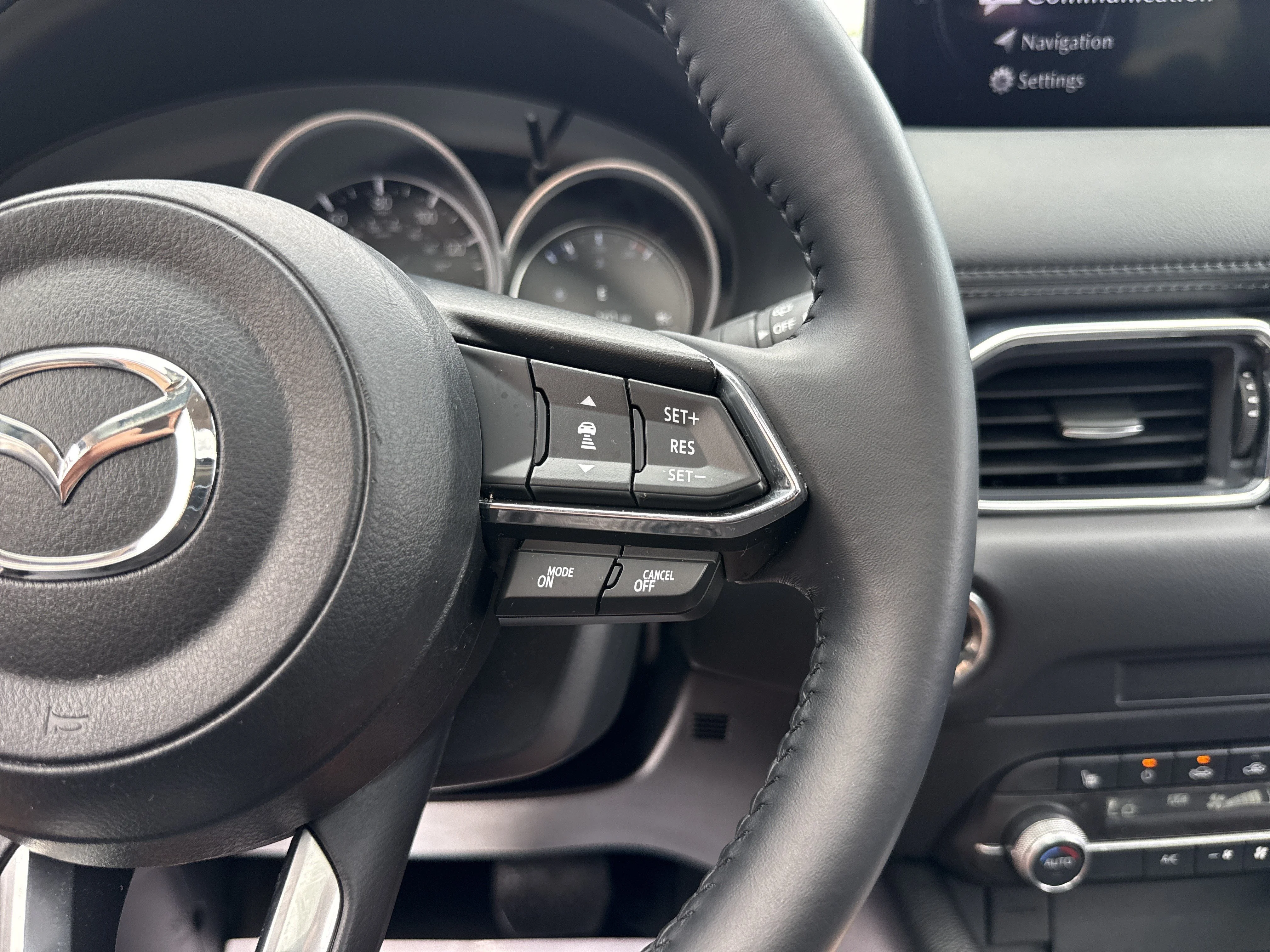 Used 2025 Platinum Quartz Metallic Mazda 2.5 S Preferred Package image 19
