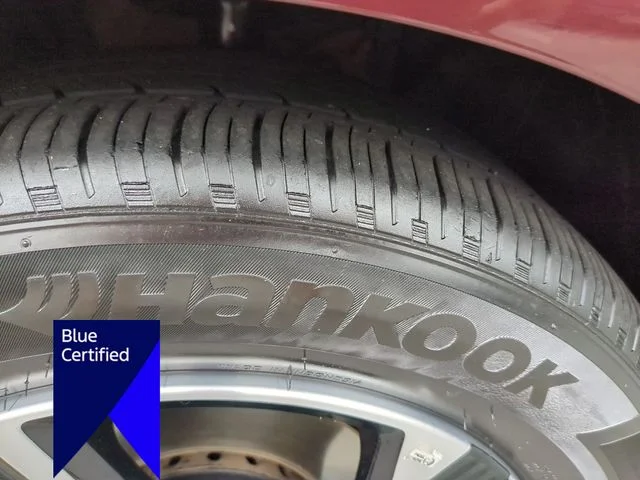 Used 2025 Red Nissan SV image 11