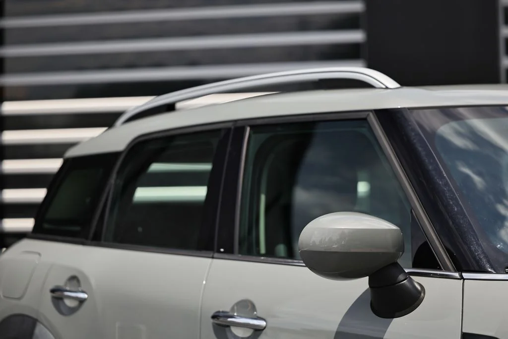 Used 2021 Moonwalk Gray Metallic MINI Classic image 3