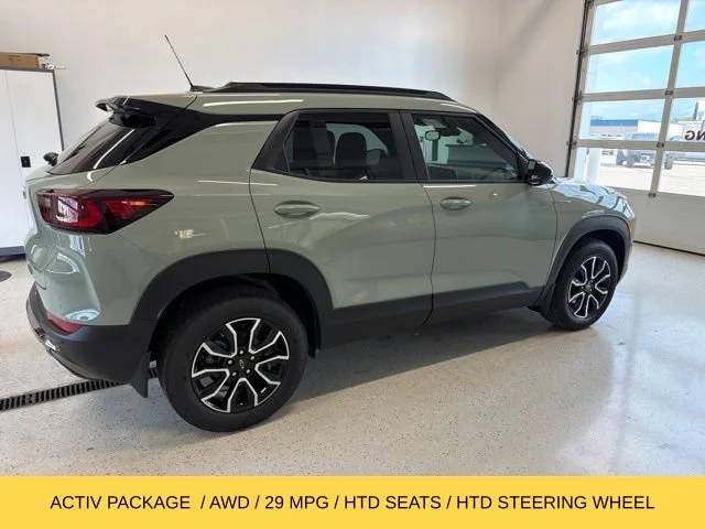 New 2026 Cacti Green Chevrolet ACTIV image 2