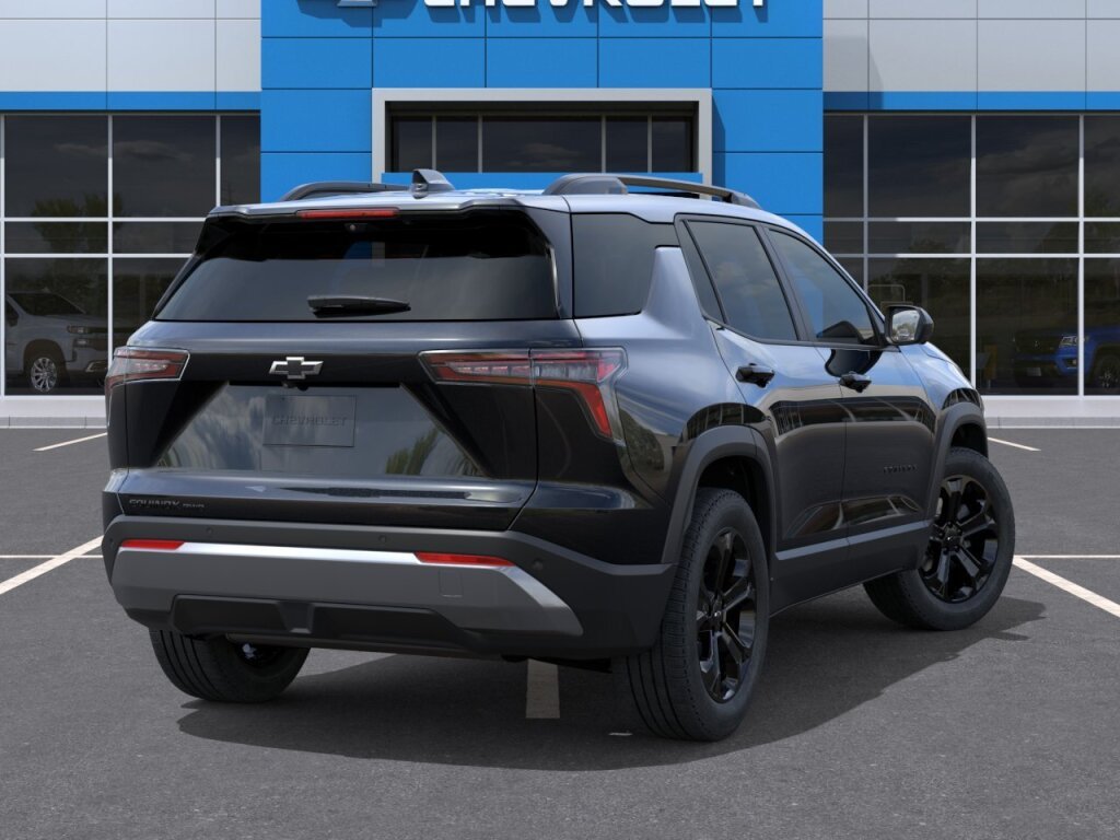 New 2027 Mosaic Black Metallic Chevrolet LT image 5