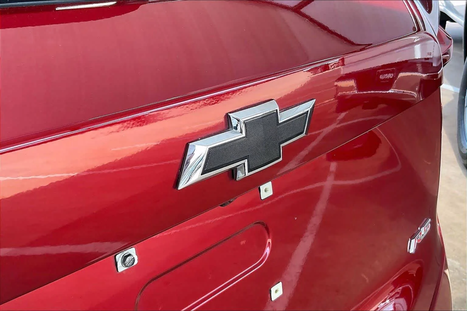 Used 2022 Cherry Red Tintcoat Chevrolet RS image 28