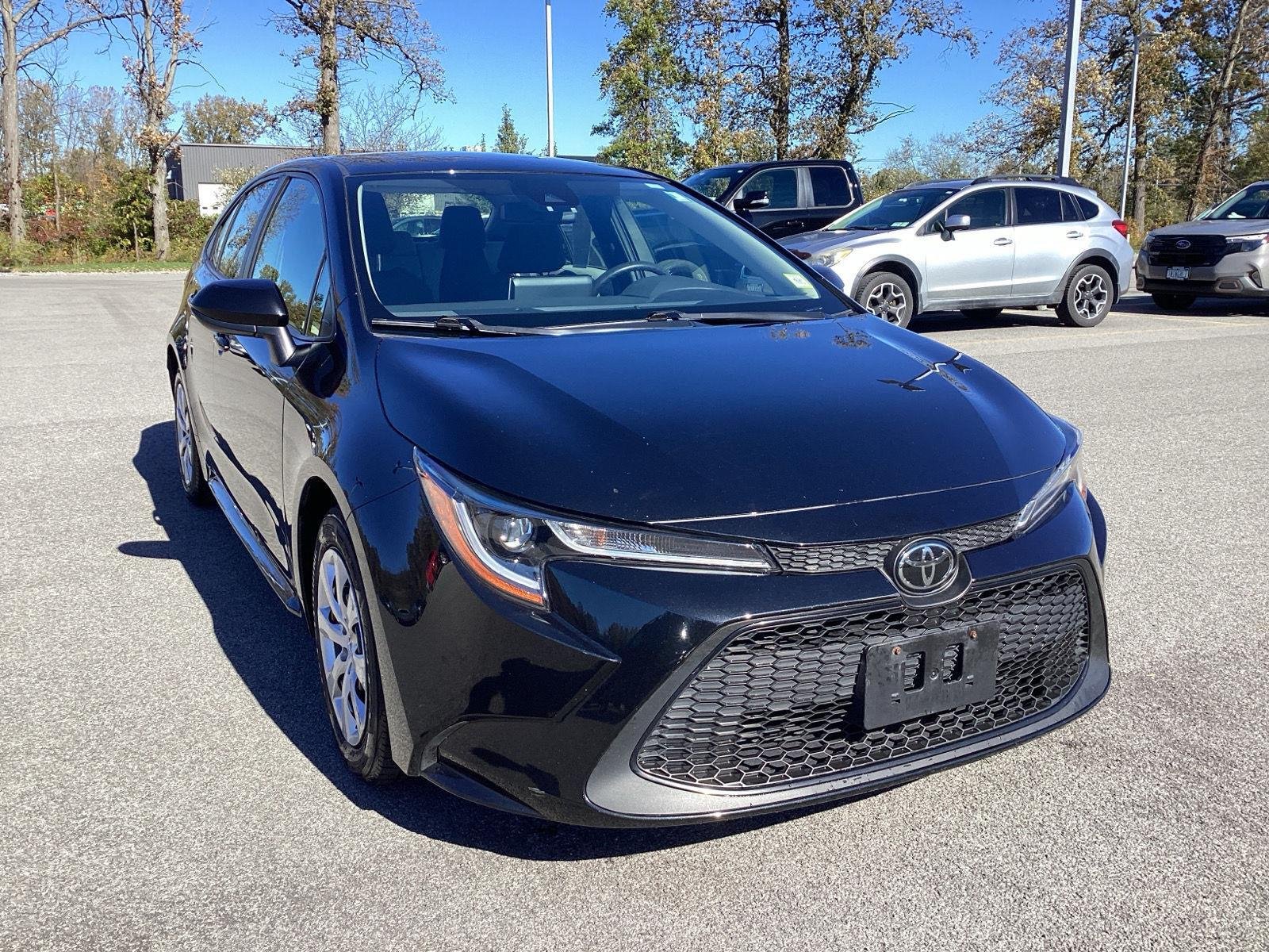 Used 2020 Black Sand Pearl Toyota LE image 10