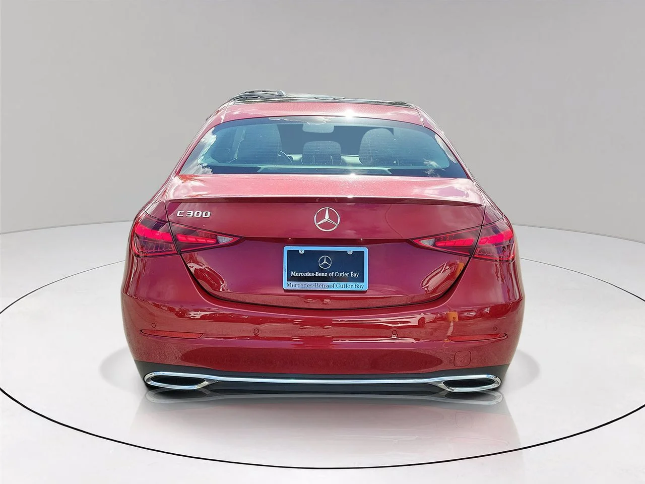 New 2026 MANUFAKTUR Patagonia Red Metallic Mercedes-Benz C 300 image 5