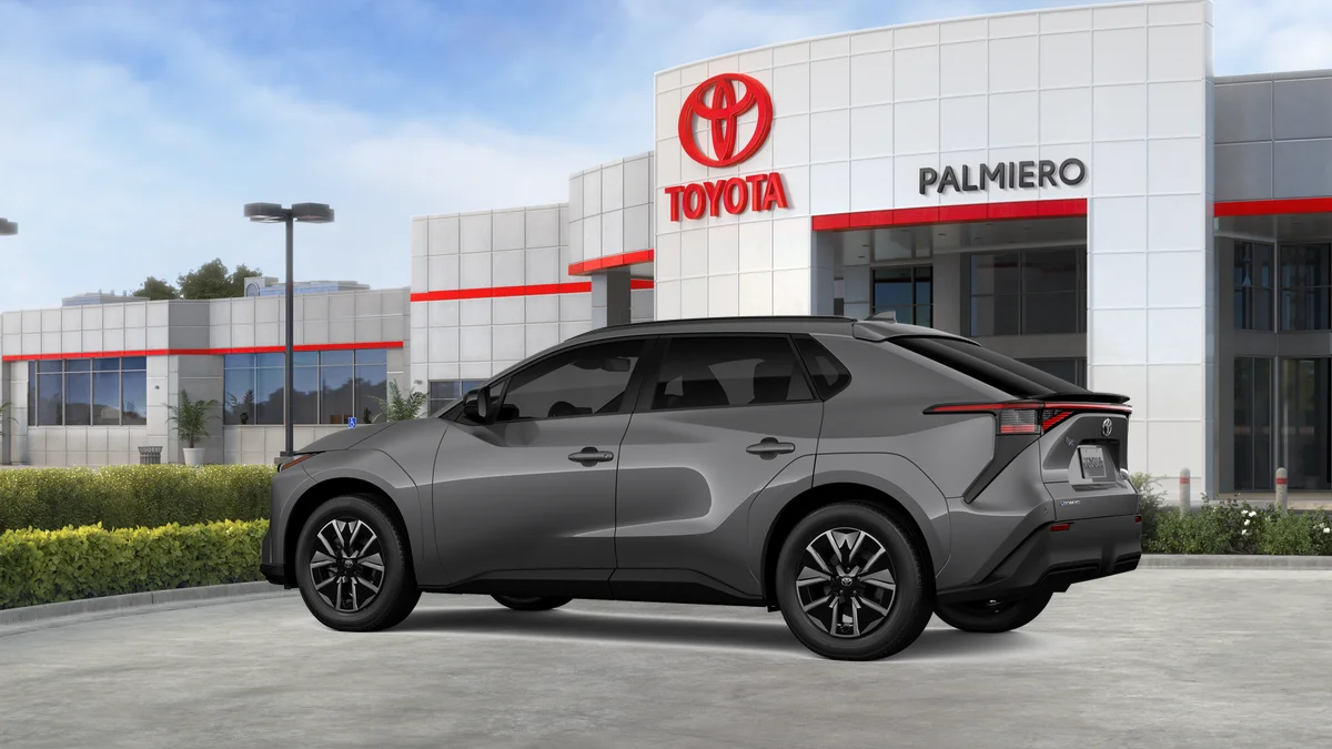 New 2026 Heavy Metal Toyota XLE image 5