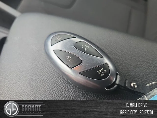 2025 Hyundai Elantra SEL - Photo 29