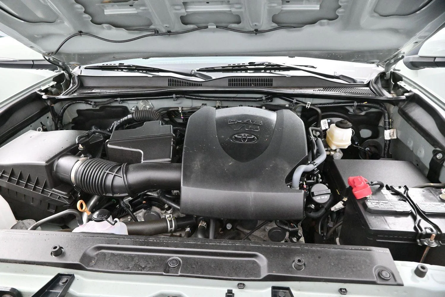 Used 2023 Gray Toyota SR image 32