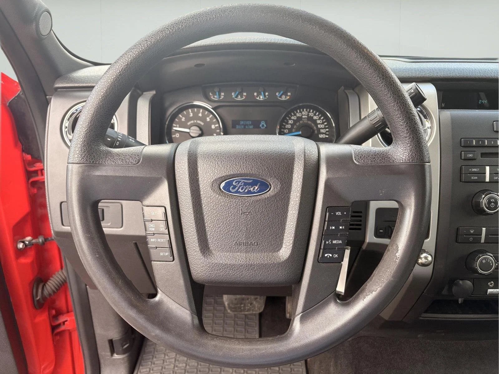 Used 2014 Race Red Ford XLT image 15