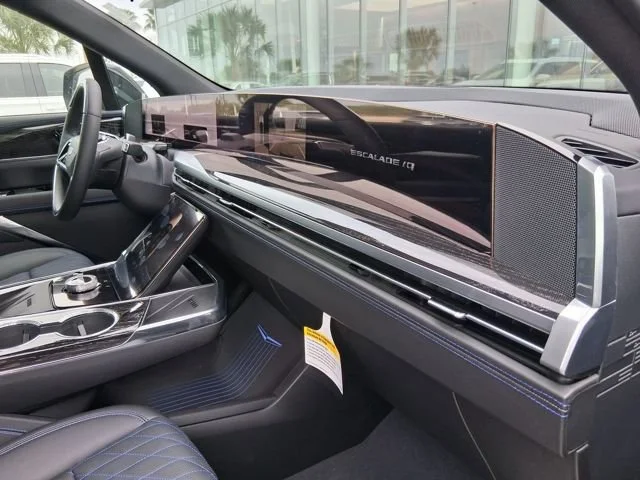 2026 Cadillac Escalade IQ Luxury - Photo 15