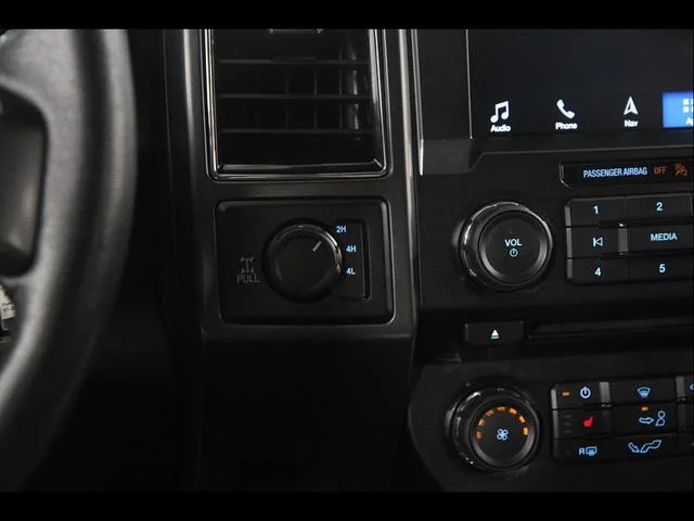 Used 2018 Shadow Black Ford XLT image 41