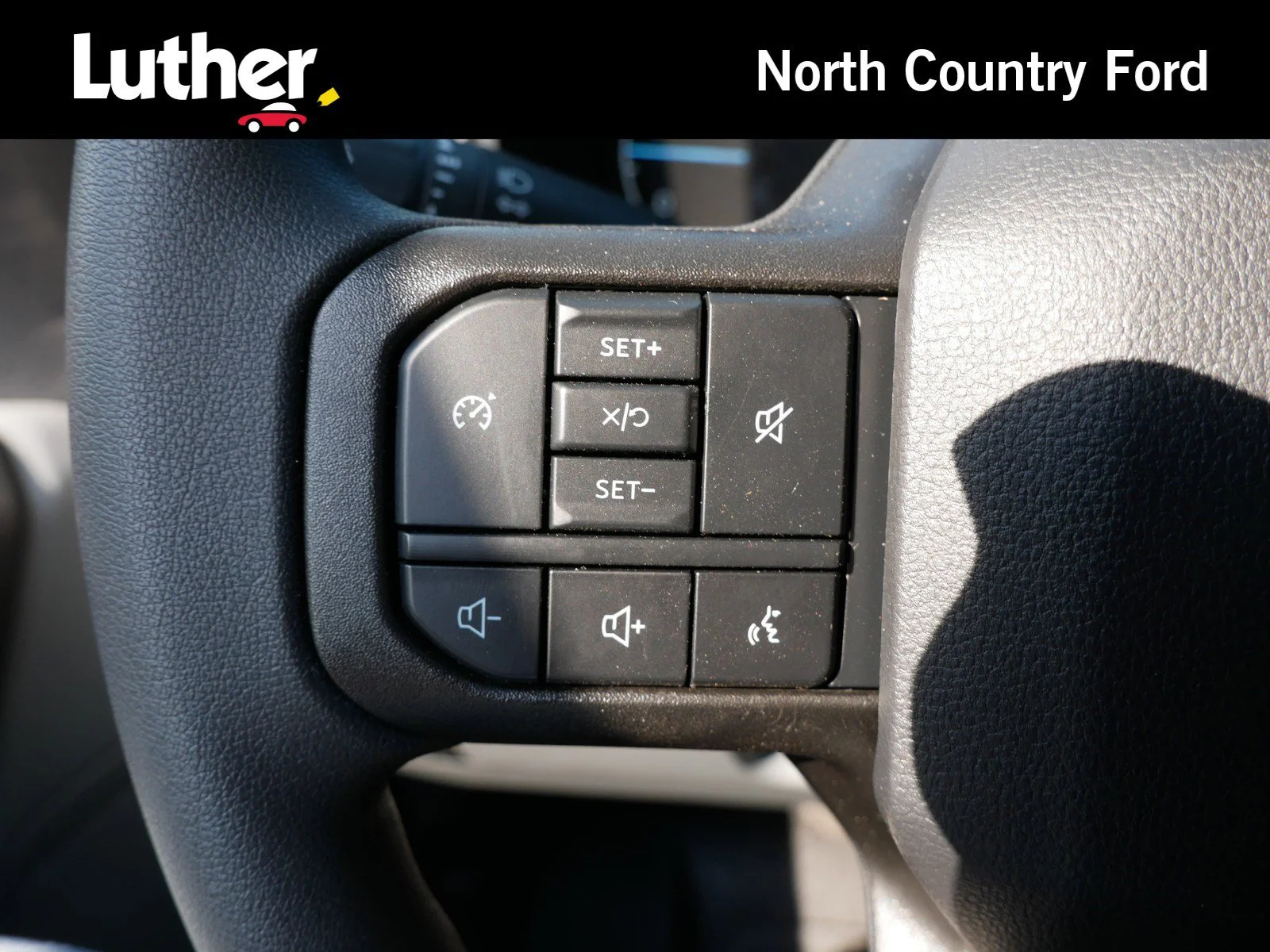 New 2024 Oxford White Ford F-450® XL image 28