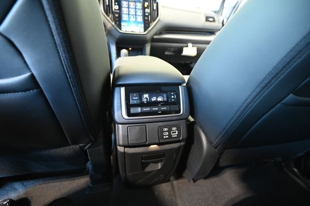 New 2026 AUTUMN GREEN METALLIC Subaru Premium 7-Passenger image 28
