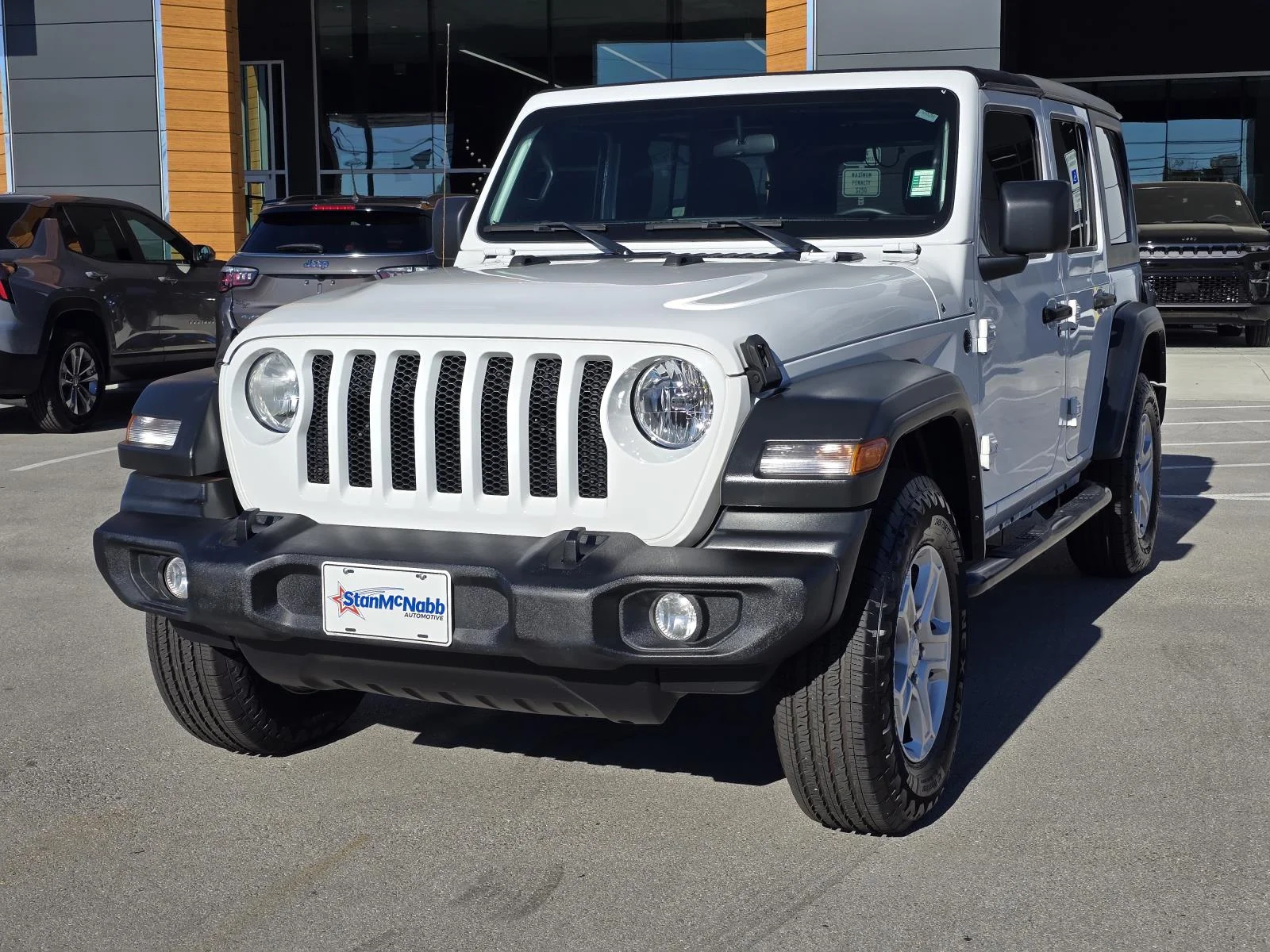 Used 2021 Bright White Clearcoat Jeep Unlimited Sport S image 3