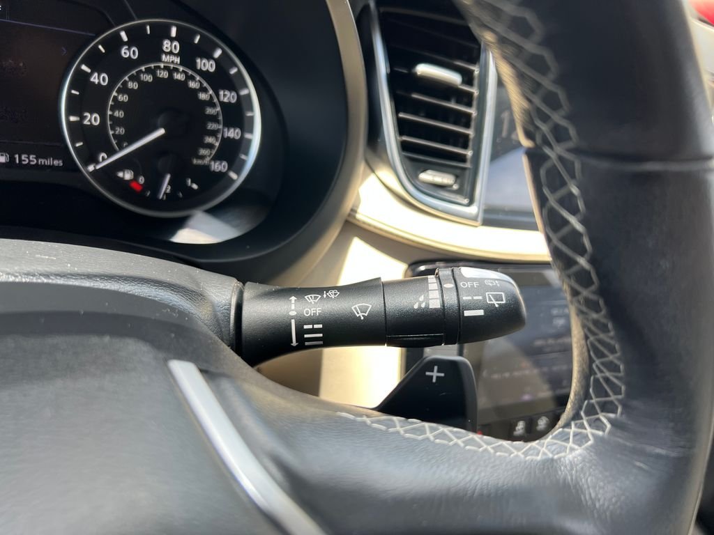 Used 2020 Gray INFINITI LUXE image 23