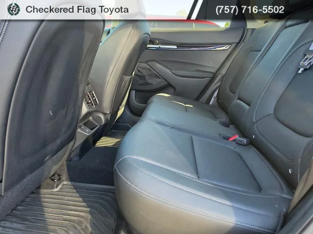 Used 2024 Gravity Gray Kia EX image 22