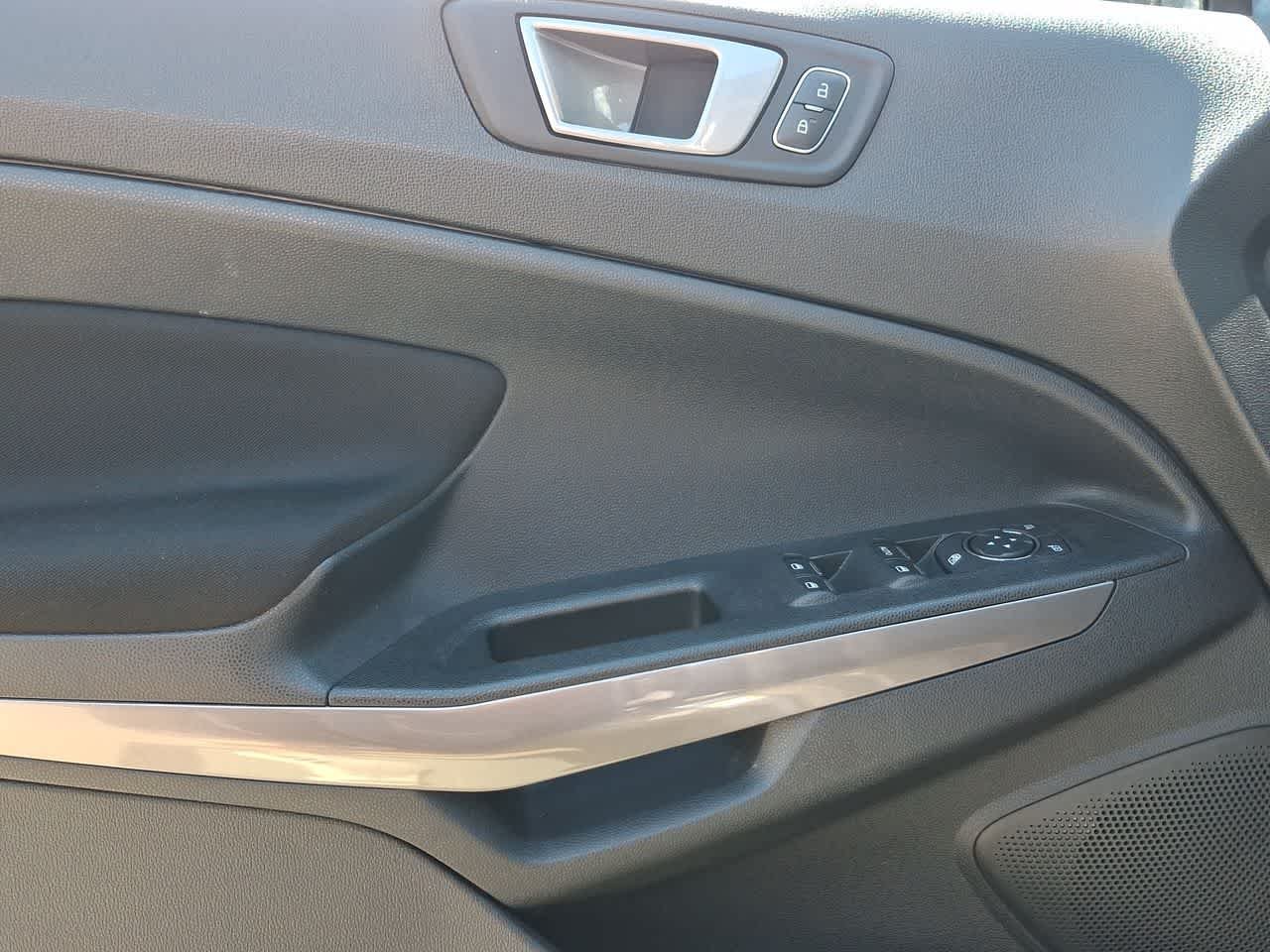 Used 2022 Blue Metallic Ford SE image 16