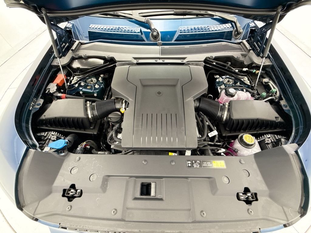 New 2026 Sargasso Blue LAND ROVER OCTA image 28