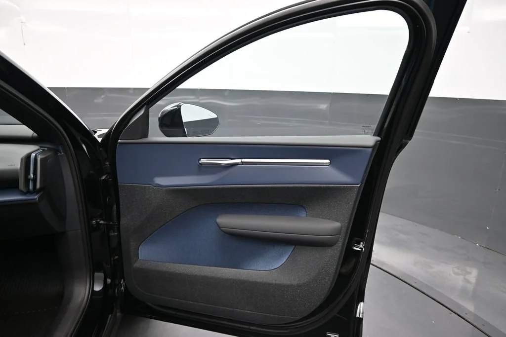 New 2026 Black Volvo Twin Motor Performance Ultra image 15