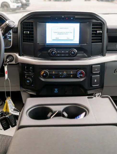 2022 Ford F-150 XL - Photo 13