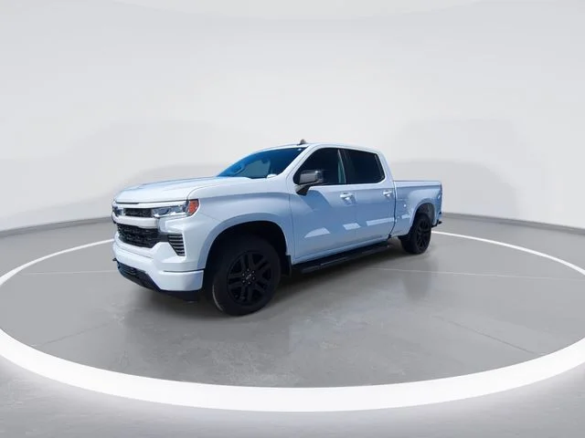 Used 2024 White Chevrolet RST image 4