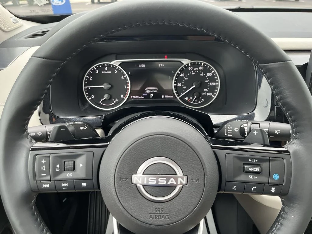 Used 2023 Black Nissan SL image 14
