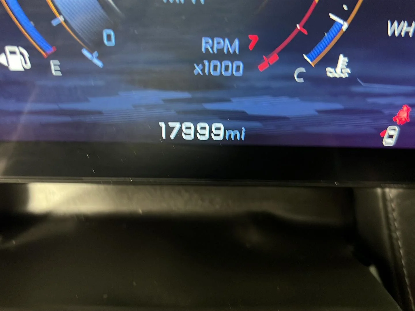 Used 2025 Cacti Green Chevrolet LT image 17